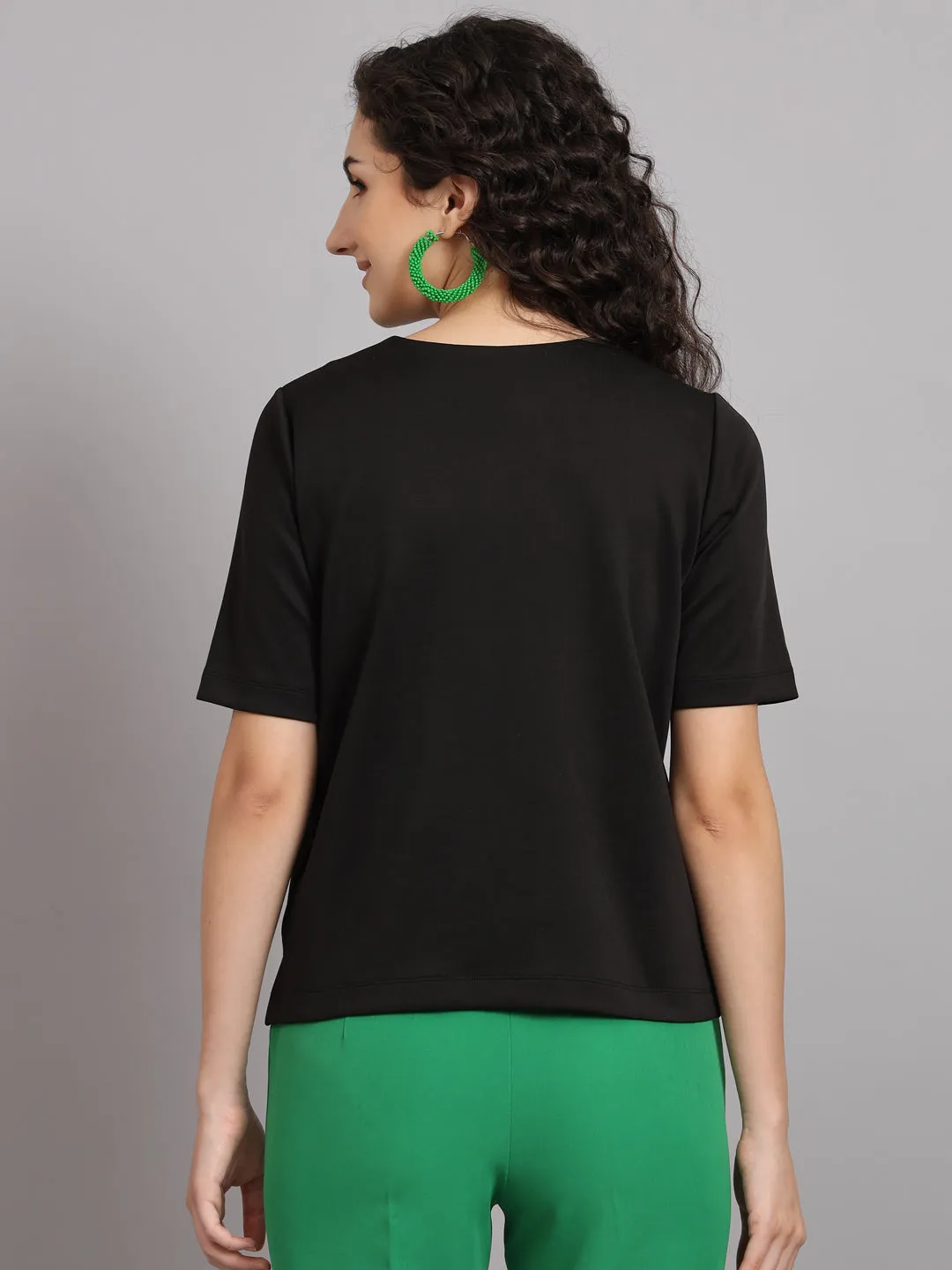 Comfort Fit Round Neck Top - Black