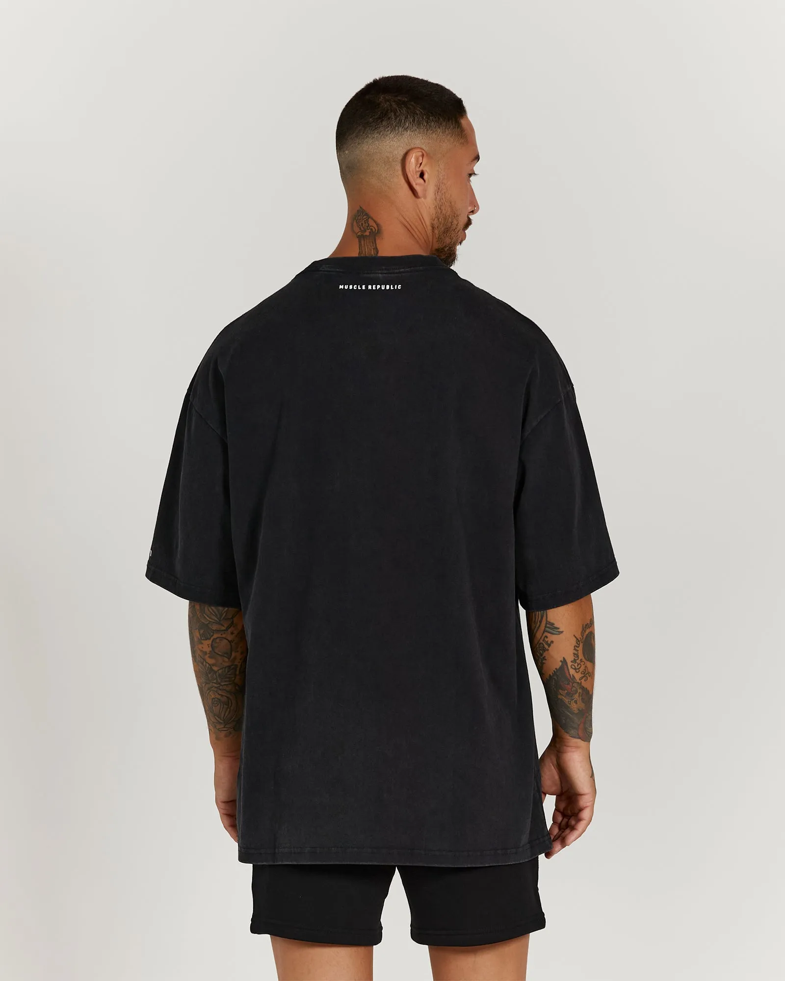 TIMELESS TEE - FADED BLACK